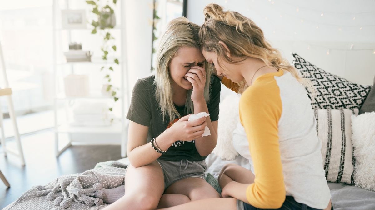 Friendship and Response Time